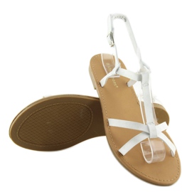 Sandales fluo, hit blanc de l'été 513 1