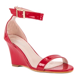 Sandales compensées laquées rouge 1