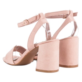 Sandales en daim roses 4