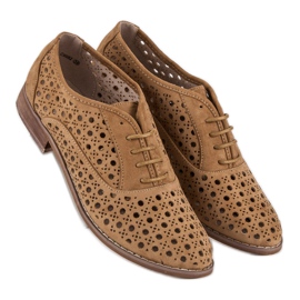 Corina Chaussures ajourées avec un lien brun 1