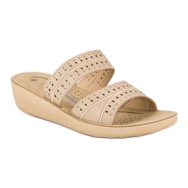 Chaussons compensés beiges 1