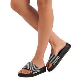 Babouches noires à cristaux le noir 2 Babouches noires à cristaux le noir 2