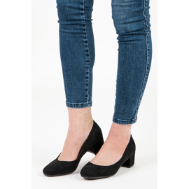 Best Shoes Escarpins bas en daim le noir 4