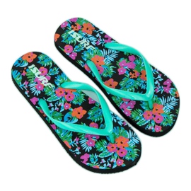 Des tongs à la mode vert 4