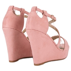 Sandales compensées en daim rose 4