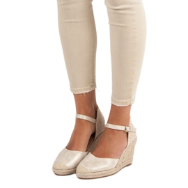 Nio Nio Sandales espadrilles compensées brun jaune 6