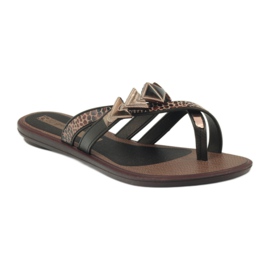 Ipanema Tongs chaussons femme avec pierres Grendha brun 2 Ipanema Tongs chaussons femme avec pierres Grendha brun 2