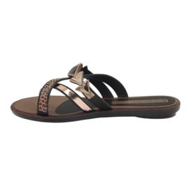 Ipanema Tongs chaussons femme avec pierres Grendha brun 3 Ipanema Tongs chaussons femme avec pierres Grendha brun 3