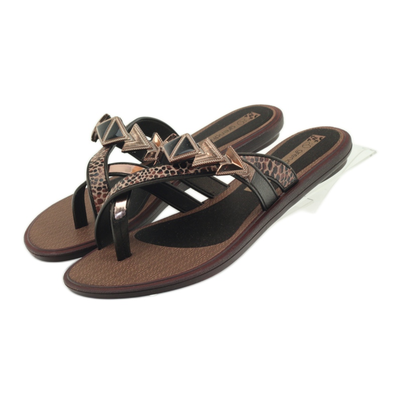 Ipanema Tongs chaussons femme avec pierres Grendha brun 5