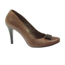 Escarpins en cuir marron Kaniowski 125 brun 1