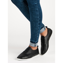 Baskets noires à lacets 2