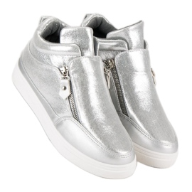 Lgm Baskets argentées sur un curseur gris 5