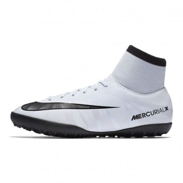 Chaussure de football Nike MercurialX Victory Vi noir blanc blanche 1
