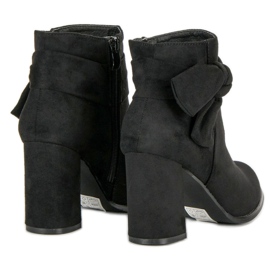 Bottines à talons en daim le noir 1