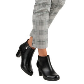 Bottes élégantes sur le poteau VINCEZA le noir 2