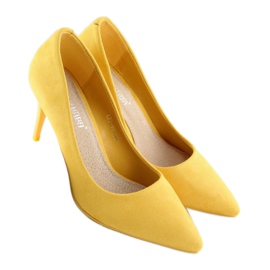 Talons hauts en daim jaune LEI-90 Jaune 1