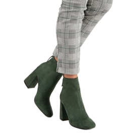 Corina Bottines en daim élégantes vert 4