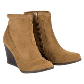 Corina Bottines en daim à talon compensé brun 6
