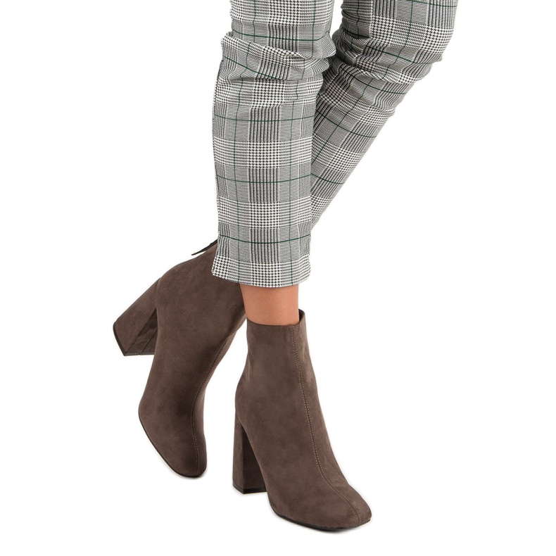 Corina Bottines en daim élégantes brun 1