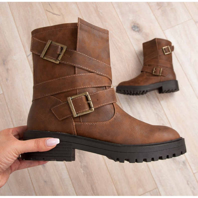 Corina Travailleuses occasionnelles gris 1 Corina Travailleuses occasionnelles gris 1