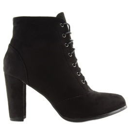 Bottes sur un talon stable noir JA161 5