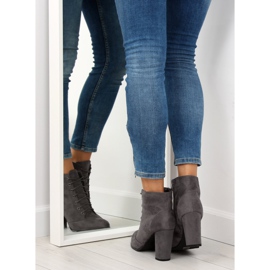 Boots sur un talon stable gris JA161 gris 3