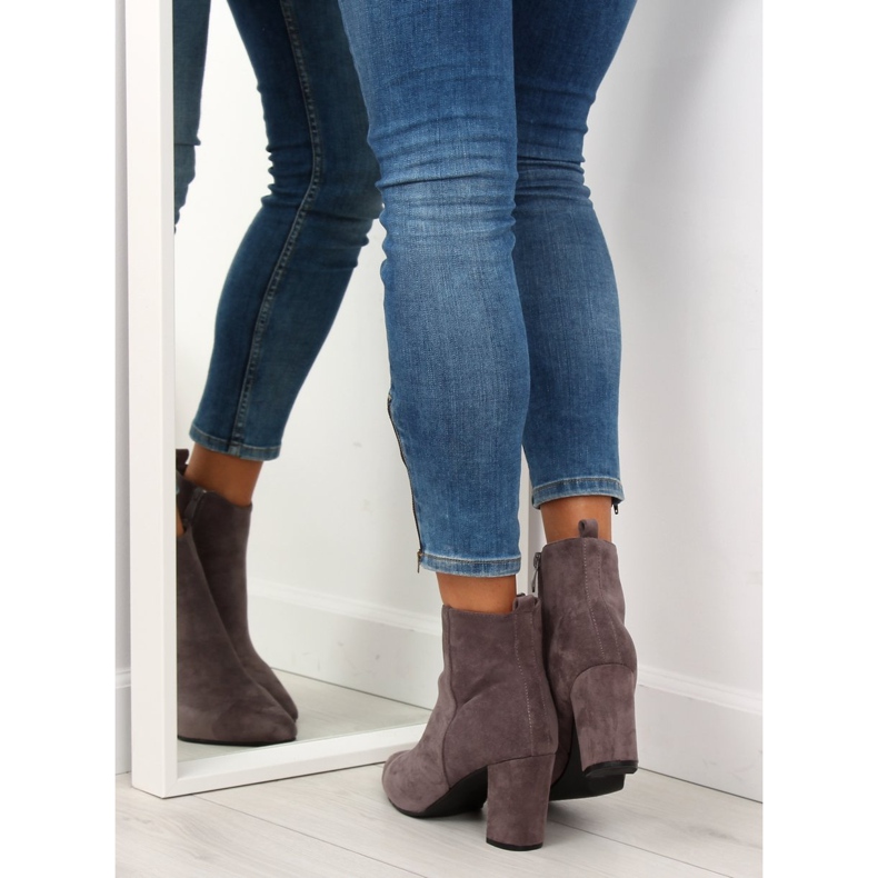 Bottes sur un talon stable gris YQ203P Gris 2 Bottes sur un talon stable gris YQ203P Gris 2