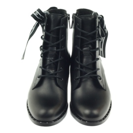 Boots ornées d'un nœud et de clous Badura le noir 4