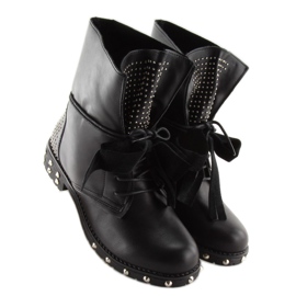 Bottines noires à clous A-160 noir 2