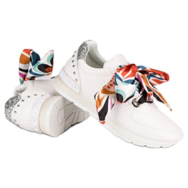 Baskets nouées à la mode blanche 5