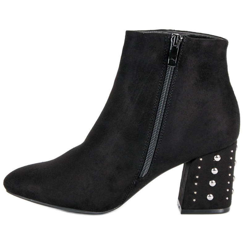 Bottes élégantes sur le poste le noir 1 Bottes élégantes sur le poste le noir 1