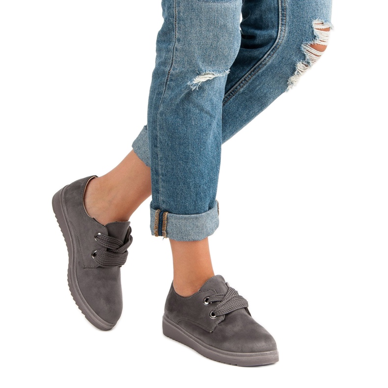 Baskets à lacets en daim gris 2