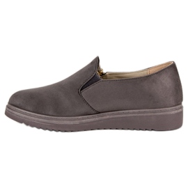 Baskets en daim gris 5