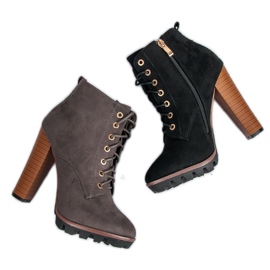 Bottines nouées noires le noir 2
