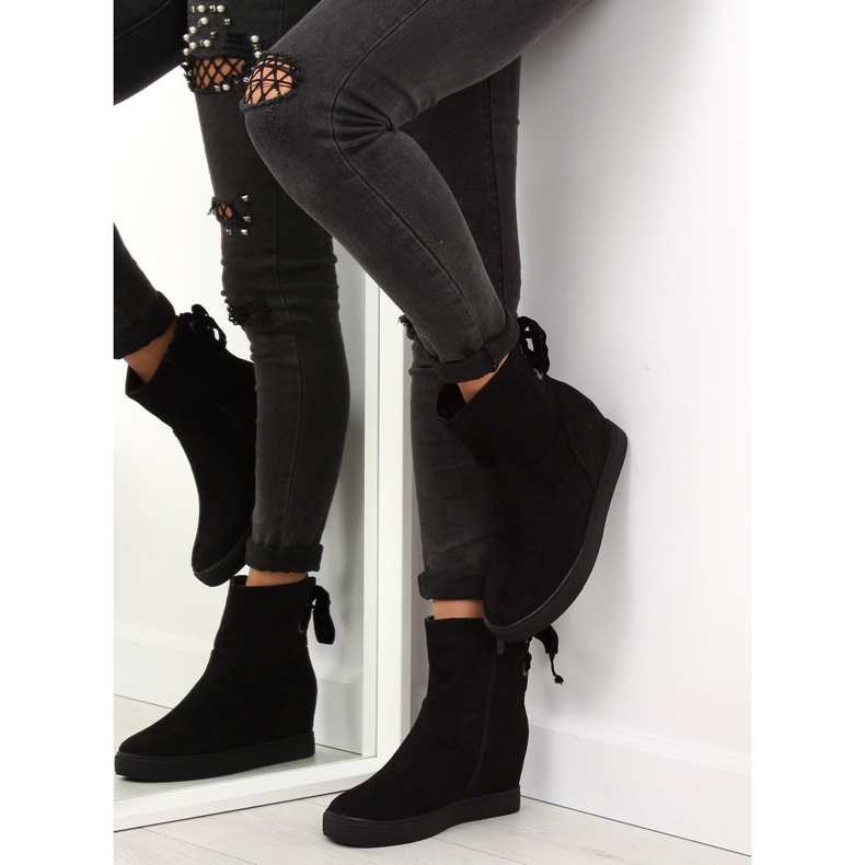 Bottes noires sur un coin caché HQ886 Noir le noir 1