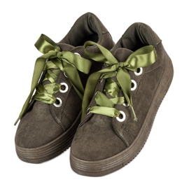 Baskets en daim vert foncé 5