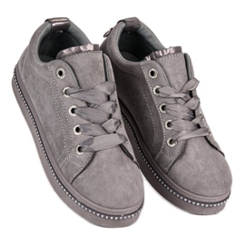 Baskets mode en daim gris 3