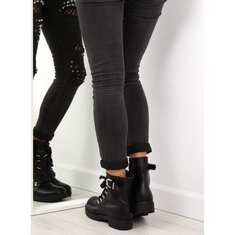 Bottes noires et un ruban noir FC-H125 Black 1