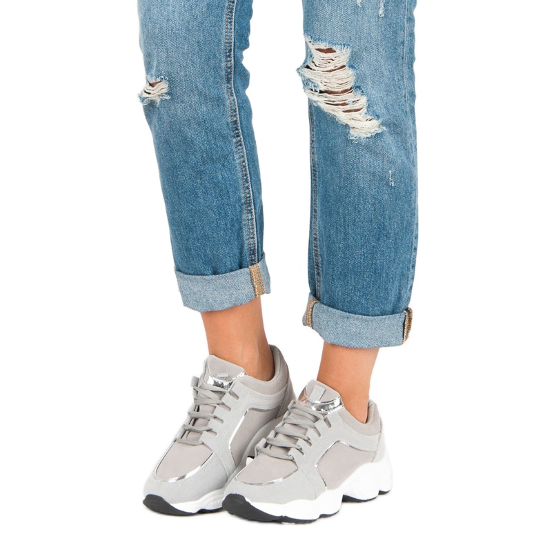 Vices pour chaussures de sport en daim gris 1