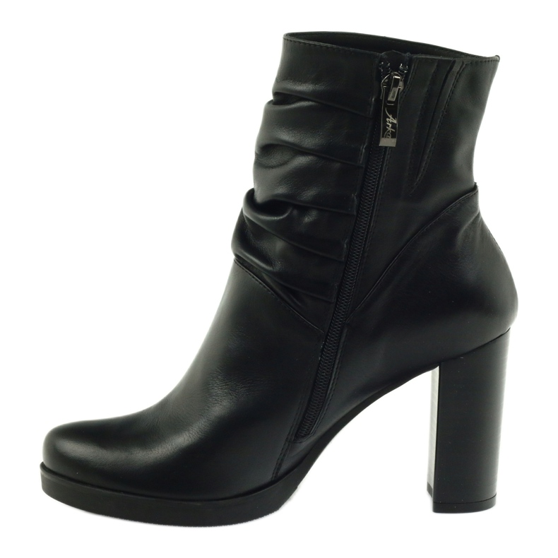 Boots sur poteau froissé Arka 7311 noir 2