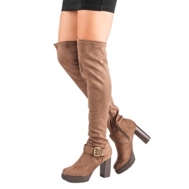 Super Me Bottes de mousquetaire sur le poteau brun 1