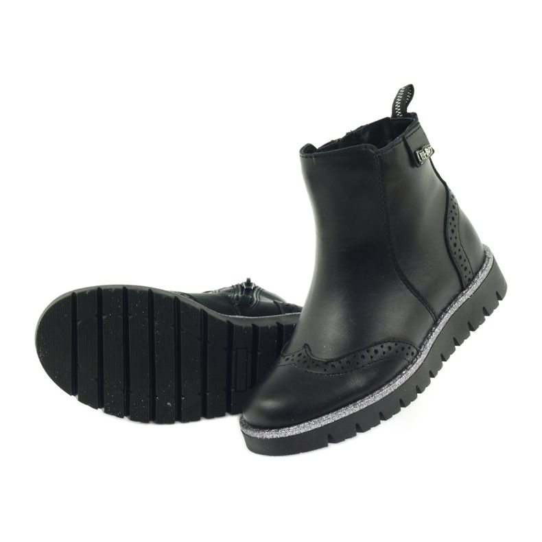 Bottes noires Ren But 3313 isolées le noir 4