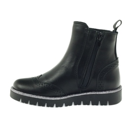 Bottes noires Ren But 3313 isolées le noir 2