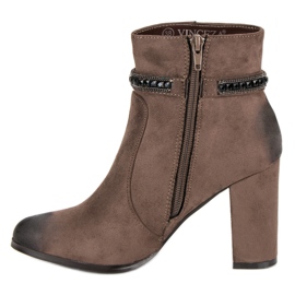 Bottines à talons en daim de VINCEZA brun 3
