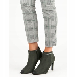 Bottines en daim sur le talon haut VINCEZA vert 6