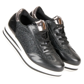 Fama Baskets à la mode le noir 4