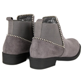 Bottines Chelsea en daim gris 4