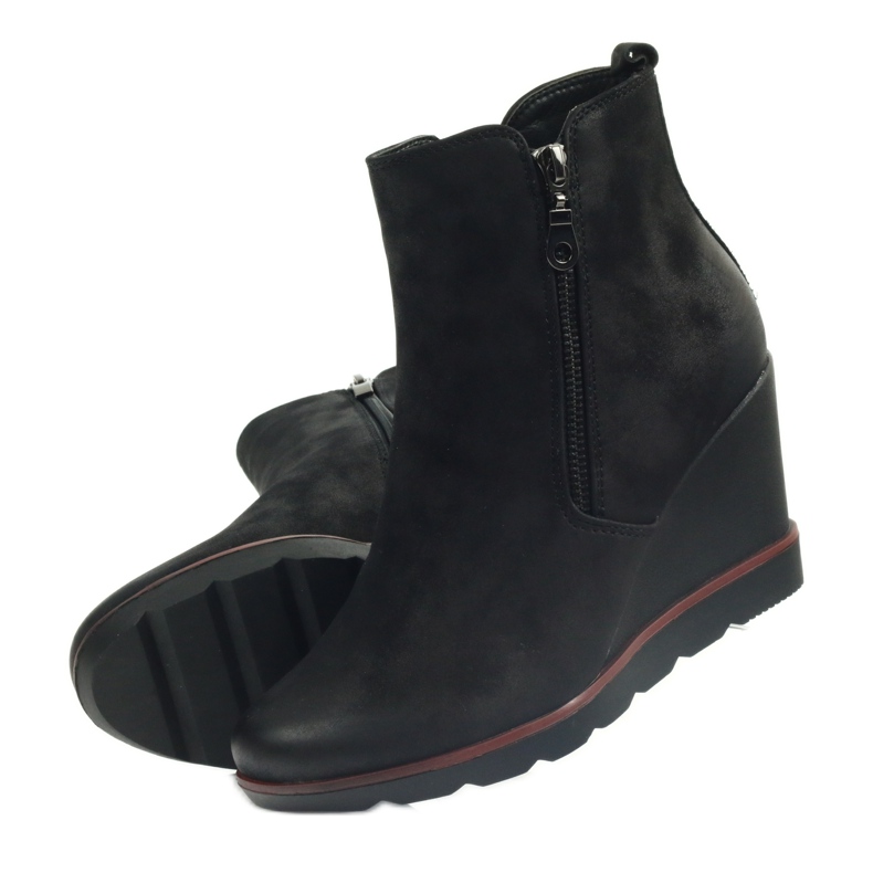 Filippo Bottes noires sur Koturno 452 4