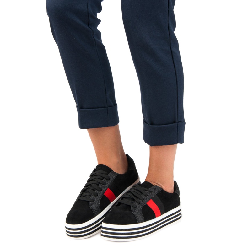 Baskets sur la plateforme VICES noir 1