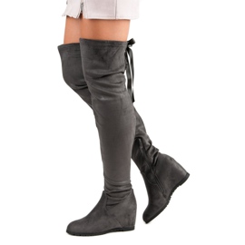 Bestelle Mousquetaires gris sur coin 1